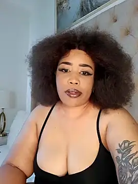 Snapshot of CAMMII_ chatting on March 2025 11:11:01 AM CAMMII  online show from March 2025 11:11:01 AM