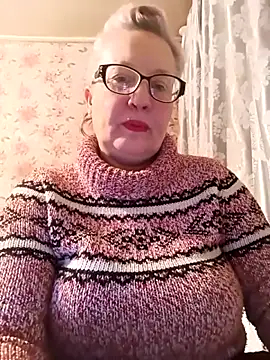 Snapshot of Cerd_Ayaz chatting on December 2025 11:18:02 PM Cerd Ayaz online show from December 2025 11:18:02 PM