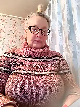 Snapshot of Cerd_Ayaz chatting on February 2026 06:22:01 AM Cerd Ayaz online show from February 2026 06:22:01 AM