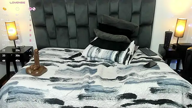 MartinaMadisson online show from March 2026 03:04:01 AM