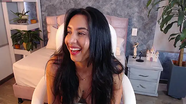 Snapshot of niko_robin chatting on September 2025 04:35:01 PM niko robin online show from September 2025 04:35:01 PM