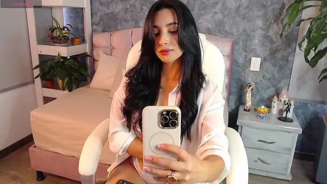 Snapshot of niko_robin chatting on November 2025 06:34:02 PM niko robin online show from November 2025 06:34:02 PM