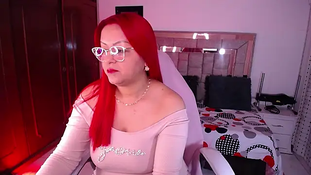 salomecastro  online show from November 2025 02:58:02 AM