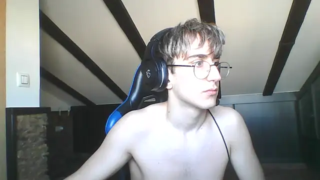 Troycm online show from April 2026 10:55:01 AM