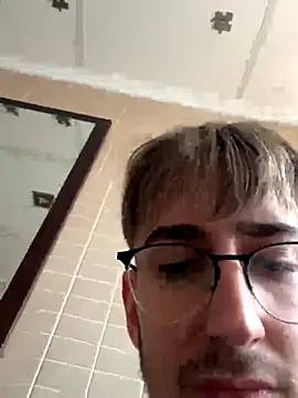 Troycm online show from October 2025 01:56:01 PM