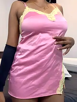 Snapshot of angelwavy chatting on December 2025 12:31:02 AM angelwavy online show from December 2025 12:31:02 AM