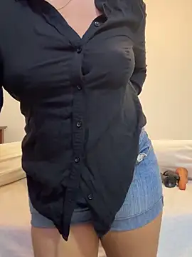 angelwavy online show from February 2026 12:43:01 AM