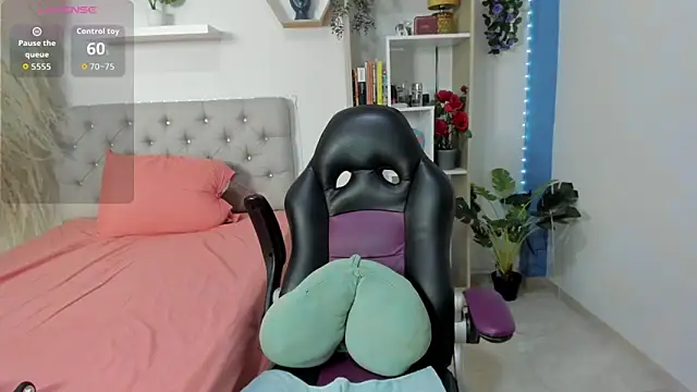 Gaby ortis online show from March 2026 02:04:02 AM