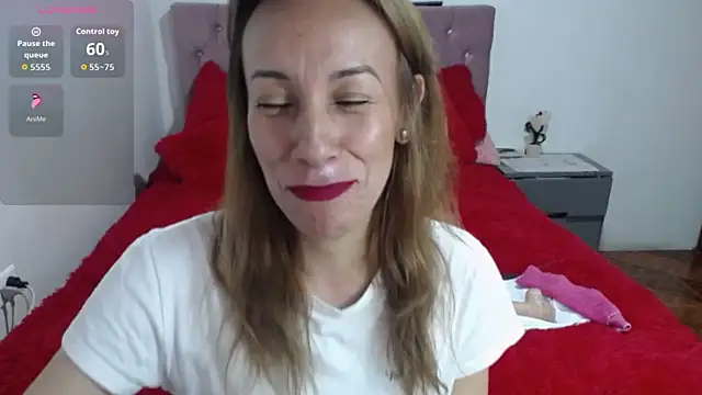 cristin doll  online show from October 2025 04:05:01 PM