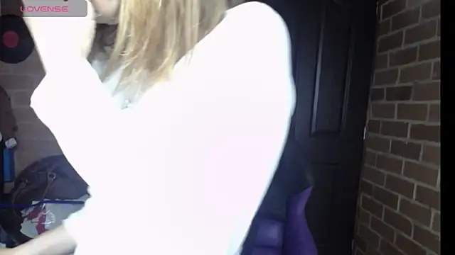 cristin doll  online show from April 2026 02:18:02 PM