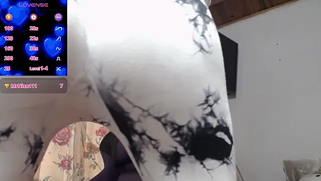 cristin doll  online show from February 2026 09:58:02 PM