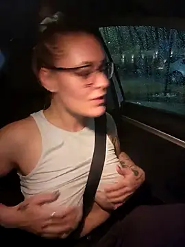 HollyTattoo online show from December 2024 11:03:01 PM