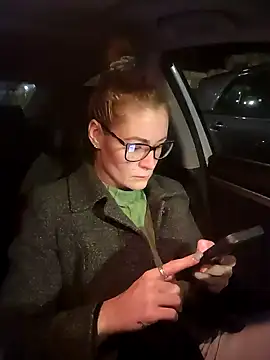 HollyTattoo online show from December 2024 12:25:01 AM