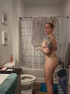 HollyTattoo online show from December 2024 05:59:01 PM