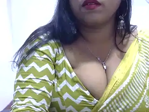Snapshot of ROSEE_MERRYYYY chatting on February 2025 12:38:01 PM ROSEE MERRYYYY online show from February 2025 12:38:01 PM