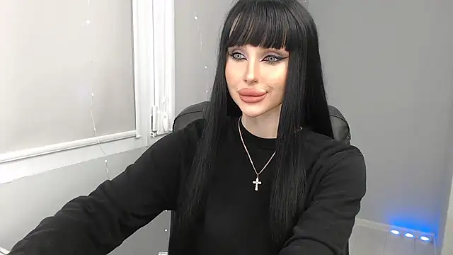 Lady Joli online show from December 2024 09:08:01 PM