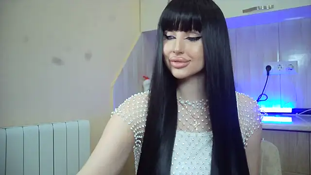 Lady Joli online show from June 2026 05:32:01 PM