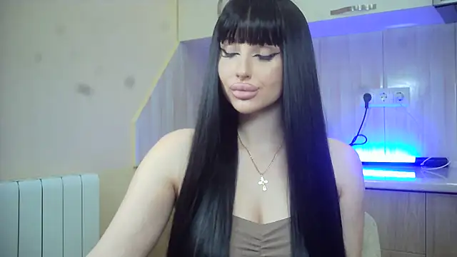 Snapshot of Lady_Joli chatting on May 2026 06:25:02 PM Lady Joli online show from May 2026 06:25:02 PM