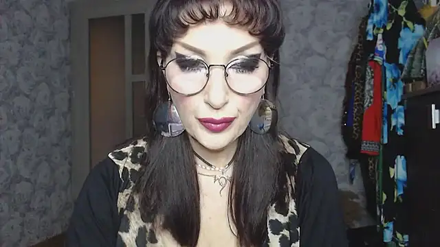 Aziza1 online show from April 2026 01:52:02 PM