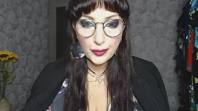 Aziza1 online show from October 2025 02:49:01 PM