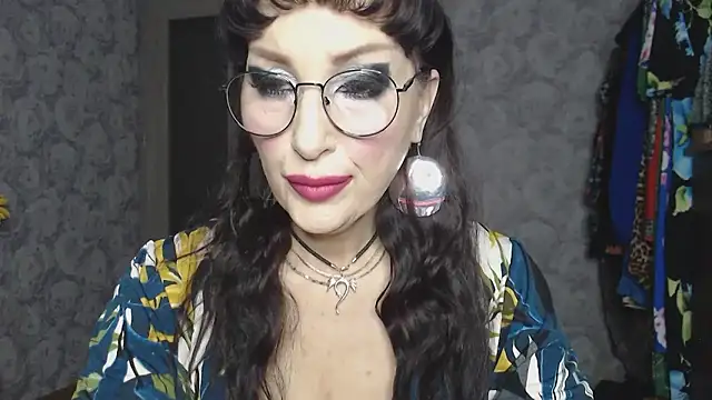 Aziza1 online show from December 2025 01:15:01 PM