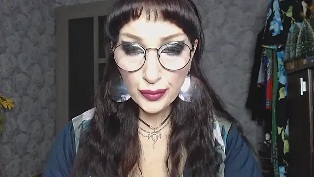 Aziza1 online show from November 2025 01:38:01 PM