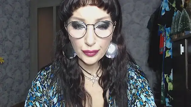 Aziza1 online show from November 2025 08:18:02 AM