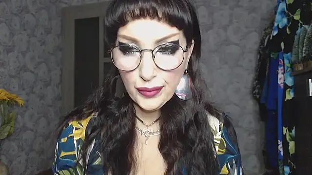 Aziza1 online show from November 2025 11:33:02 AM