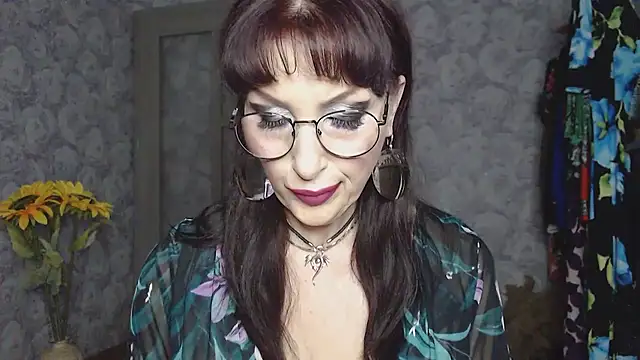 Snapshot of Aziza1 chatting on June 2026 02:03:01 PM Aziza1 online show from June 2026 02:03:01 PM