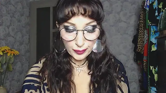 Aziza1 online show from October 2025 02:40:01 PM