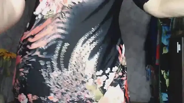 Aziza1 online show from October 2025 02:50:02 PM