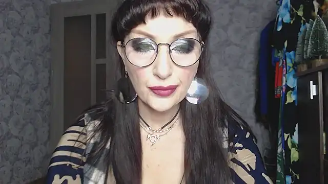 Aziza1 online show from November 2025 12:31:01 PM