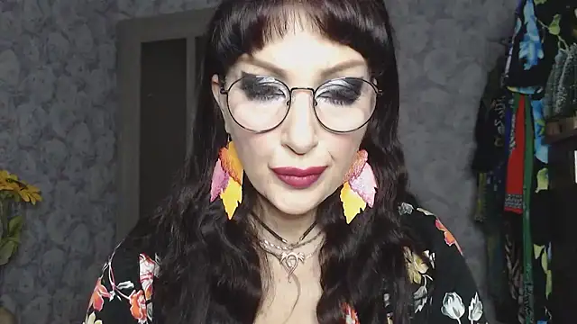 Aziza1 online show from November 2025 06:23:01 AM