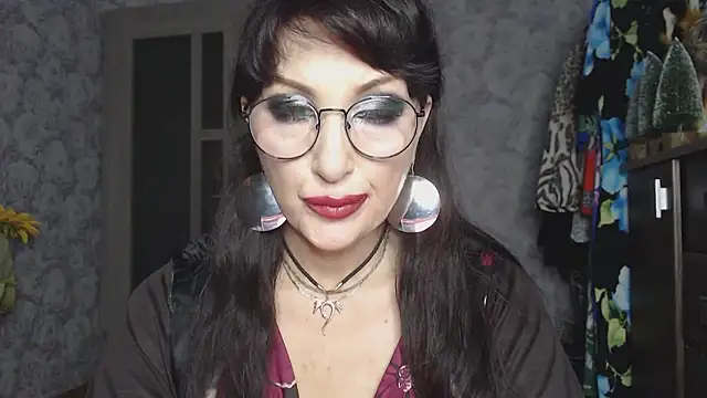 Aziza1 online show from November 2025 08:47:01 PM