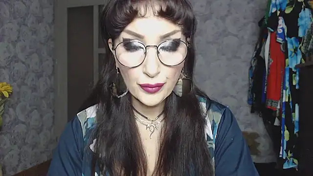 Aziza1 online show from February 2026 01:33:02 PM