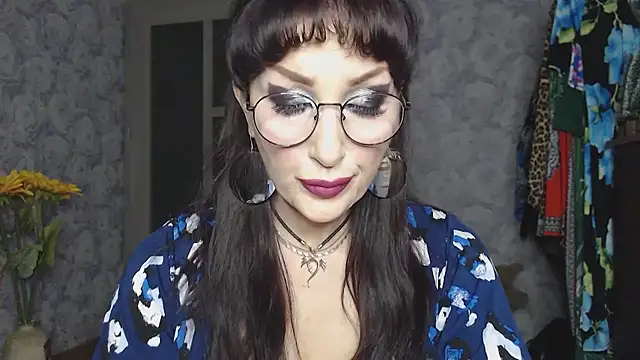 Aziza1 online show from February 2026 03:41:01 PM