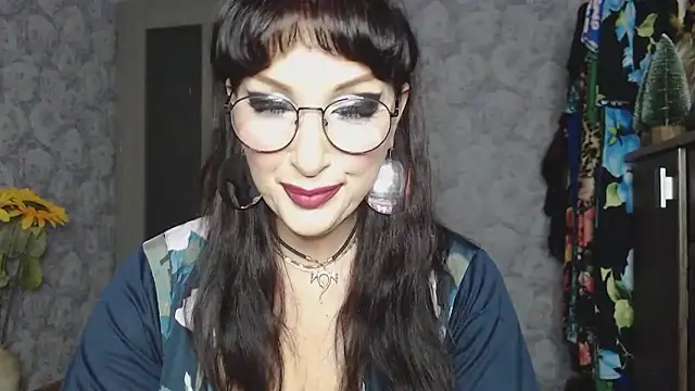 Aziza1 online show from October 2025 03:46:01 PM