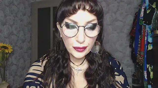 Aziza1 online show from December 2025 12:53:02 PM