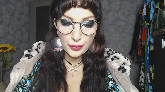 Aziza1 online show from November 2025 02:44:02 PM