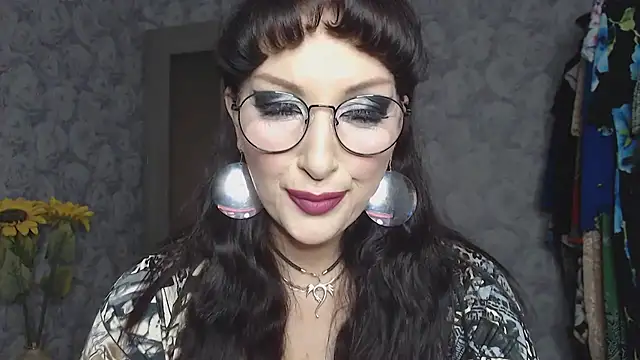 Aziza1 online show from September 2025 02:23:01 PM