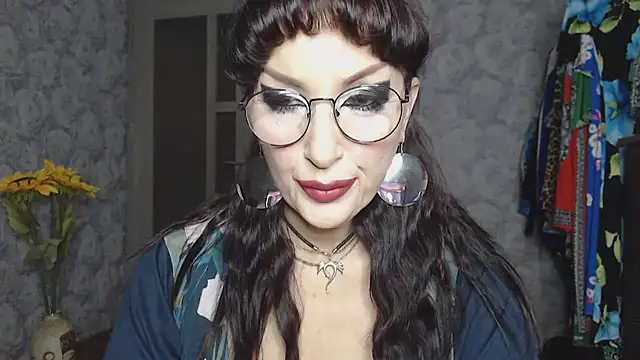 Aziza1 online show from January 2026 01:15:01 PM