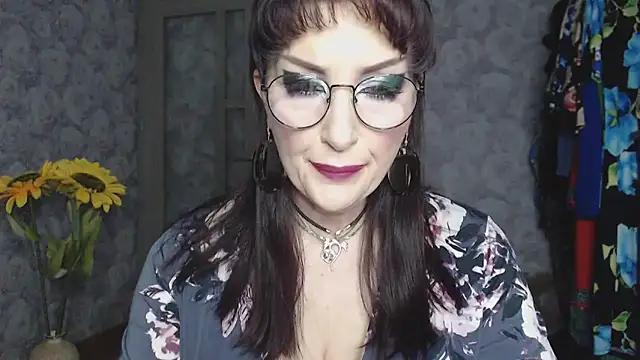 Aziza1 online show from May 2026 03:41:01 PM