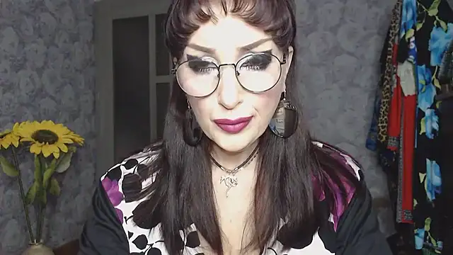 Aziza1 online show from April 2026 03:07:01 PM