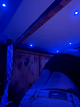 Etwas neugierig online show from October 2025 02:53:02 PM