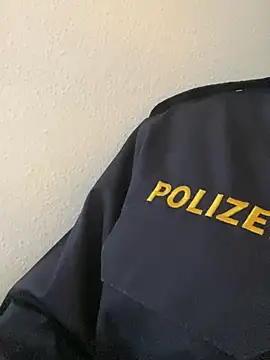 Etwas neugierig online show from February 2025 08:56:02 AM