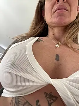 Etwas neugierig online show from March 2025 09:23:02 AM