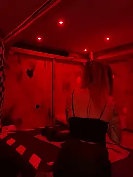 Etwas neugierig online show from October 2025 03:10:02 PM