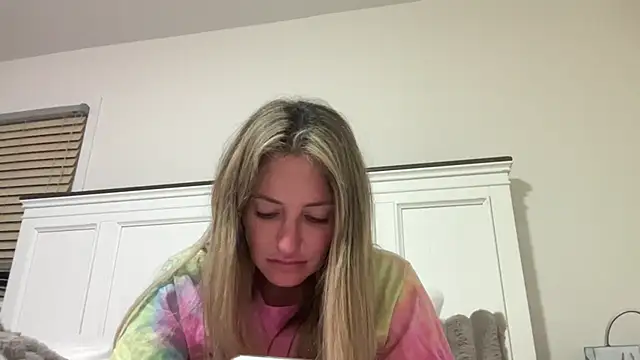 Snapshot of AmandaStarryNight chatting on January 2026 04:27:01 AM AmandaStarryNight online show from January 2026 04:27:01 AM