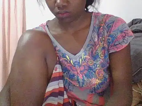 Snapshot of Hamie_sexy chatting on October 2025 09:10:01 AM Hamie sexy online show from October 2025 09:10:01 AM