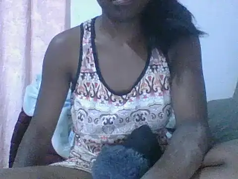 Hamie sexy online show from October 2025 02:38:02 PM